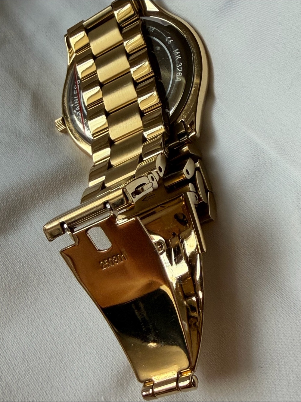 Michael Kors Gold Watch with Pink Sunray Dial - Picture 6 of 9